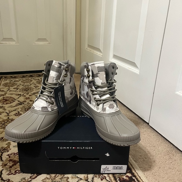 Tommy Hilfiger Men's Colins4 duck Boot Size 10 - Picture 9 of 12